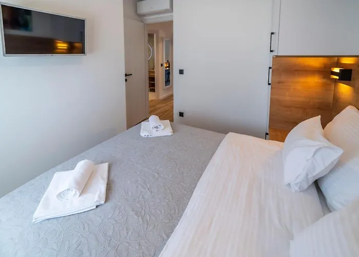 Pinna - Supin Apartment *